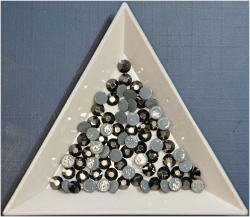 Jet Hematite Strass Steine SS20HF